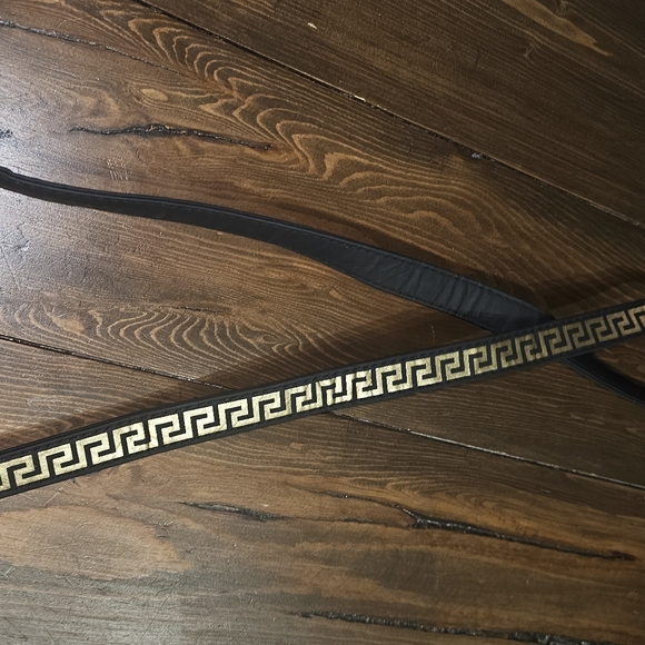 Versace parfums purse - Picture 10 of 10